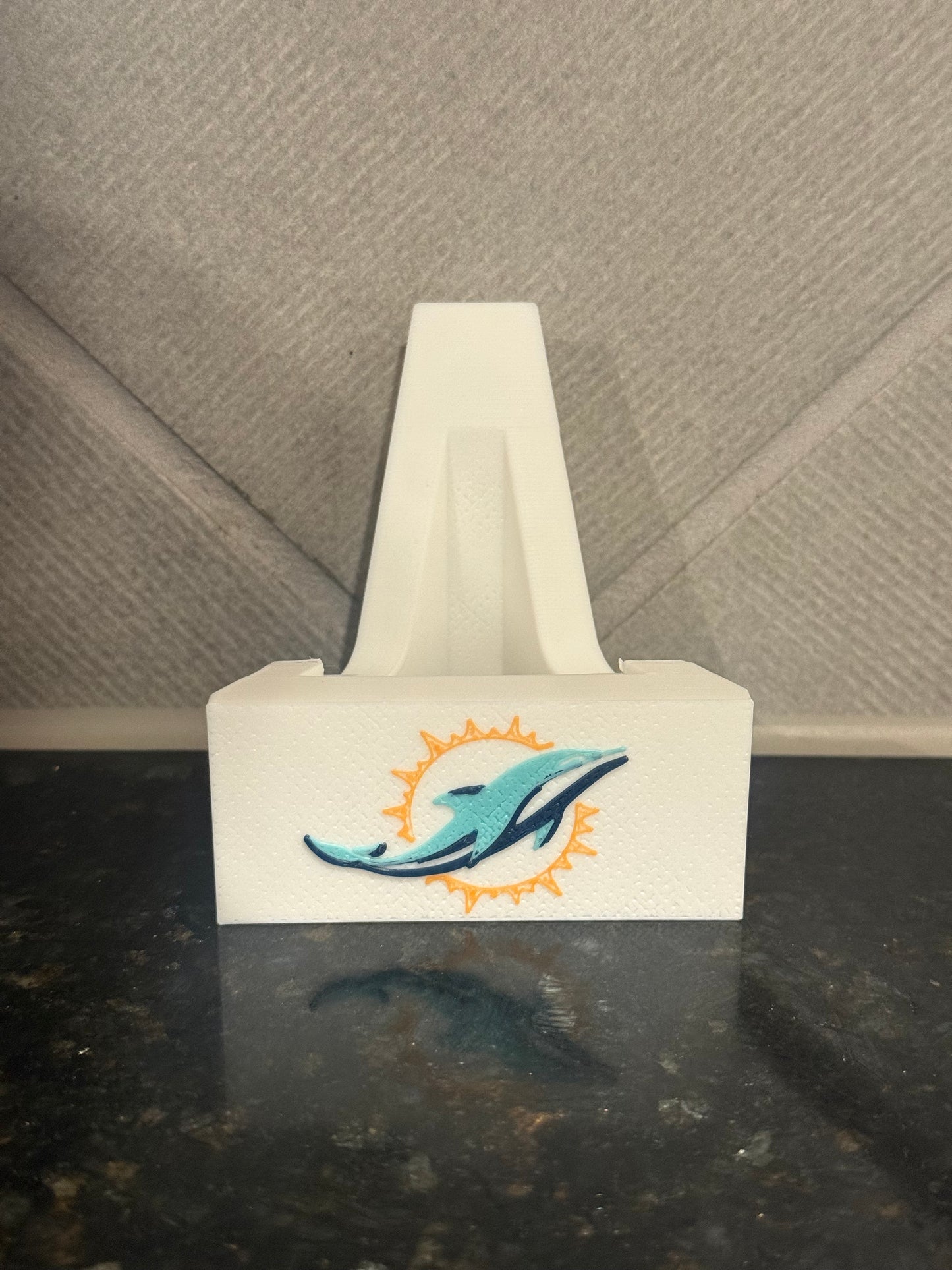 Mag Stand Football Logo